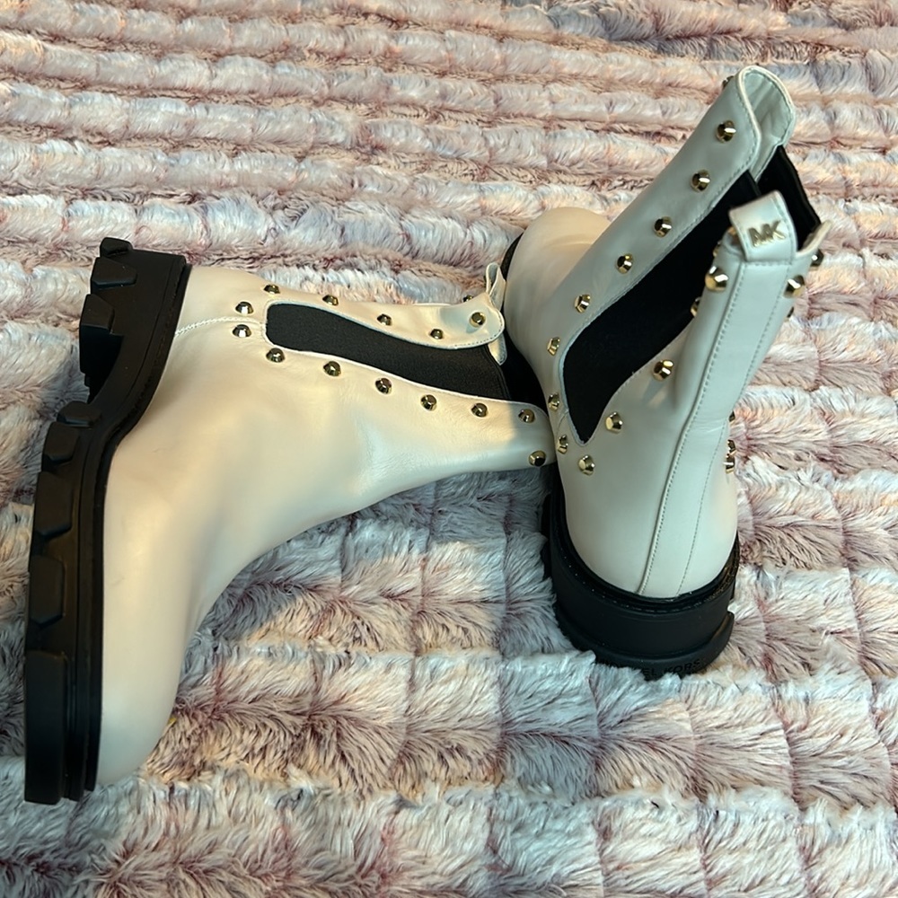 Michael Kors Off white Boots size 10 - Picture 2 of 7
